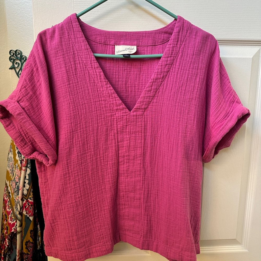 Universal Thread Fuchsia V-Neck Blouse
